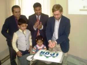 cake cutting -1024x768